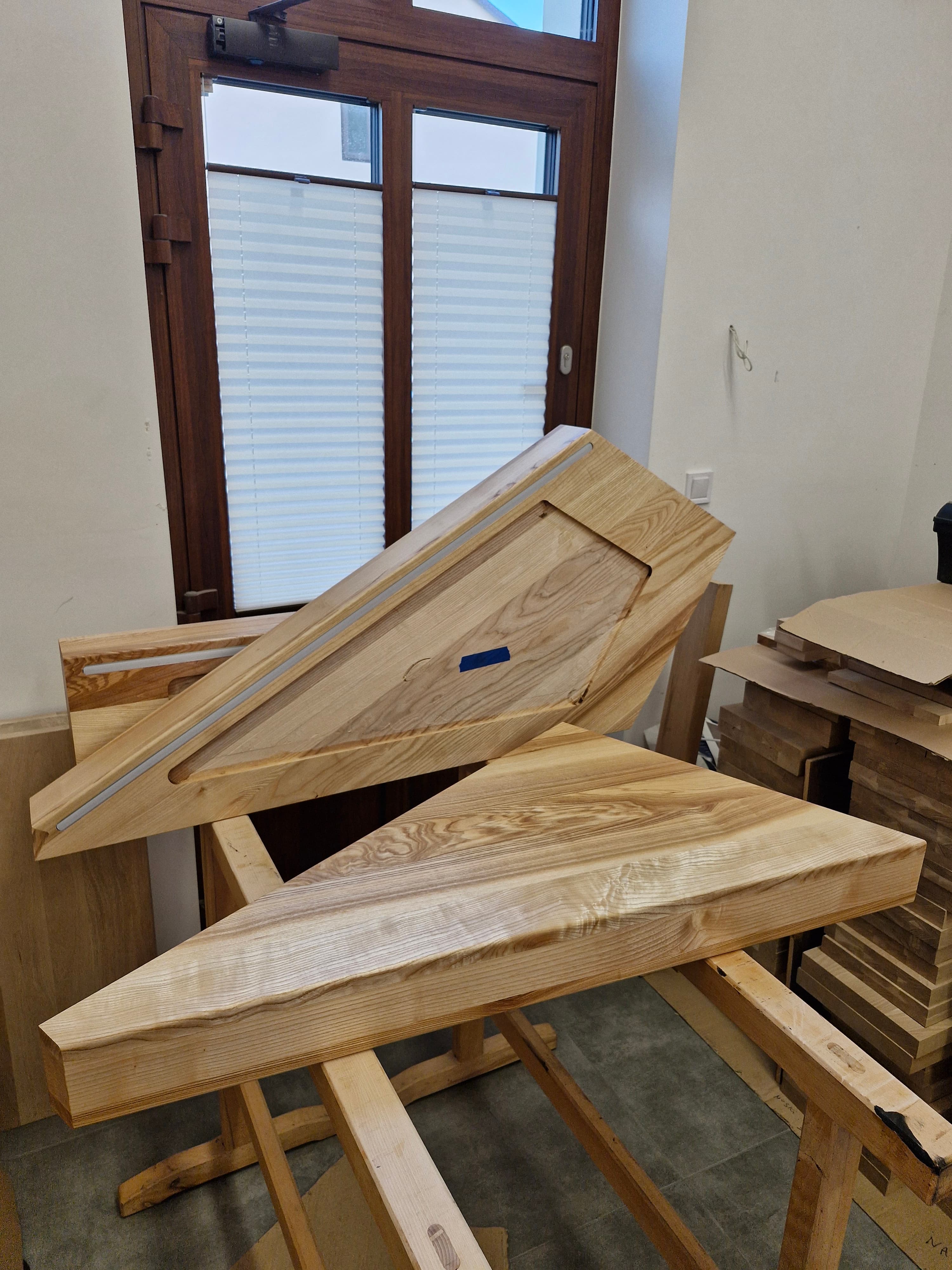 Réalisation Stepolia : marches et aménagement bois sur mesure. (86)
